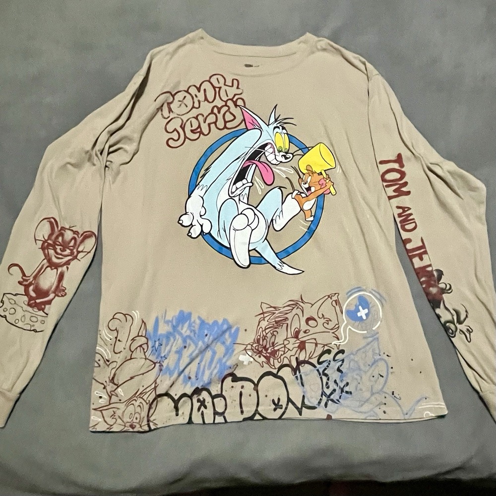 Tom & Jerry Long Sleeve T-Shirt All Over Graphic Grafitti Beige Unisex 2XL Beige